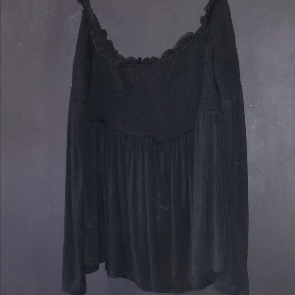 Off the shoulder long sleeve shirt